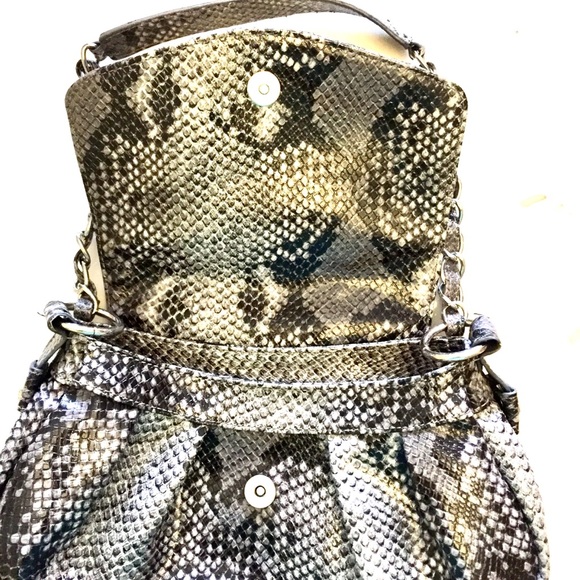 Nicole Miller snake skin black grey purse - Picture 3 of 8